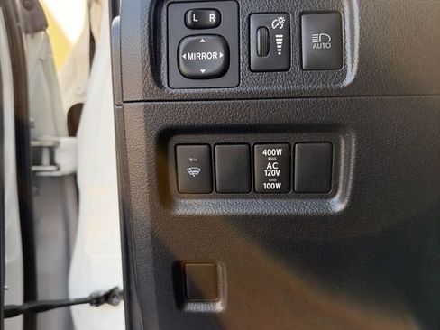 Used 2020 Toyota 4Runner Venture w/ Moonroof Package AWD/4WD image 21