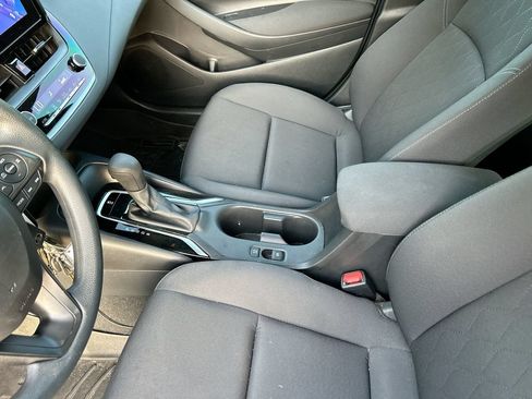 Used 2023 Toyota Corolla LE FWD image 27