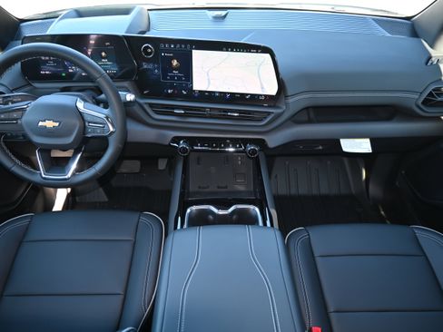 New 2026 Chevrolet Silverado EV LT image 3