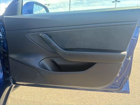 Used 2019 Tesla Model 3 Standard Range Plus image 26