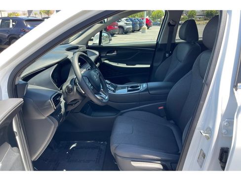 Used 2023 Hyundai Santa Fe SE FWD image 10