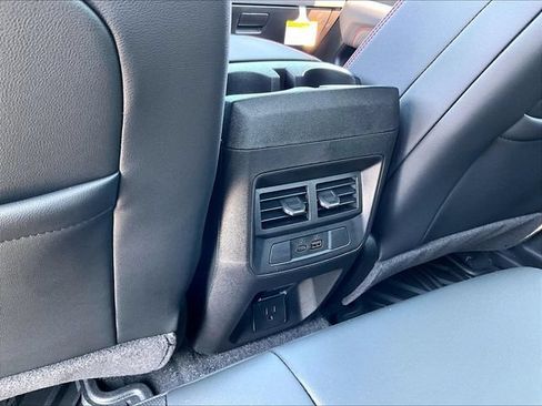 New 2026 Chevrolet Colorado Z71 w/ Technology Package AWD/4WD image 18