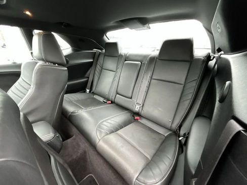 Used 2016 Dodge Challenger SRT Hellcat RWD image 23