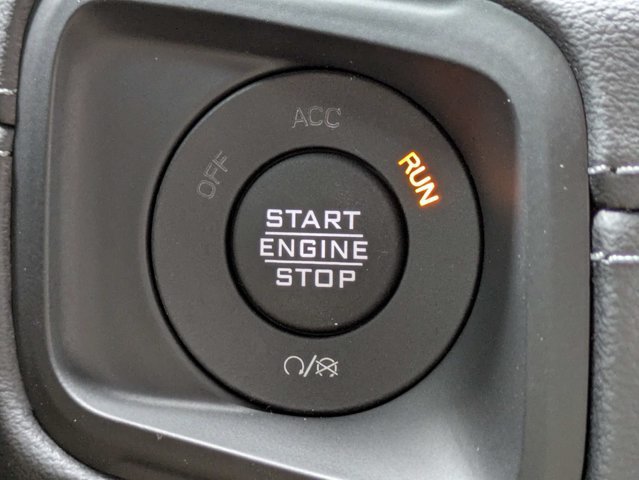 New 2026 Jeep Wrangler Unlimited Sahara AWD/4WD image 30