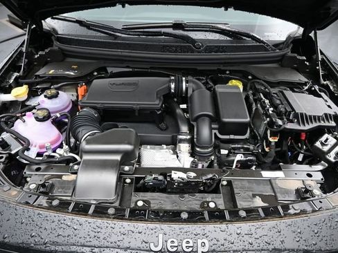 New 2026 Jeep Cherokee Laredo AWD/4WD image 41