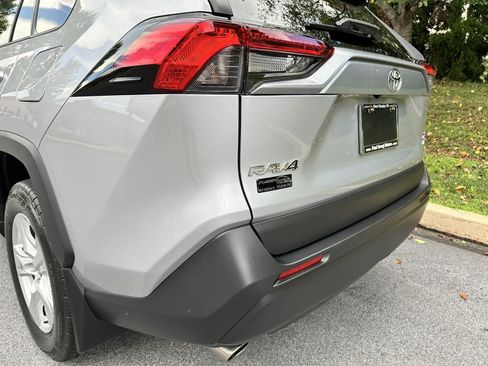 Used 2020 Toyota RAV4 XLE w/ Convenience Package AWD/4WD image 72