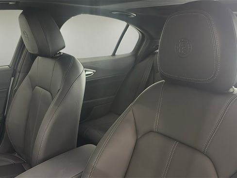 New 2025 Alfa Romeo Giulia Base w/ Driving Assist Package image 11