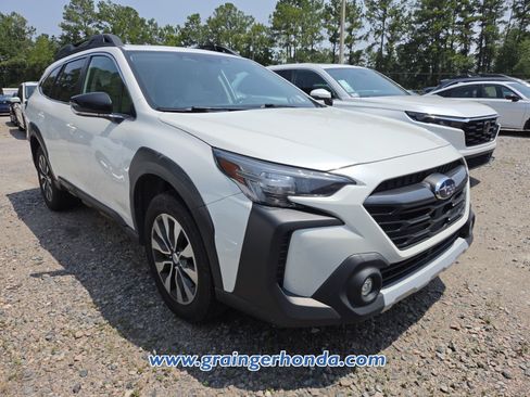 Used 2023 Subaru Outback Limited AWD/4WD image 4