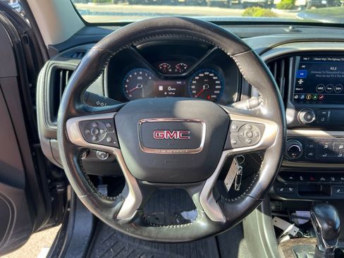 Used 2022 GMC Canyon Denali AWD/4WD image 11