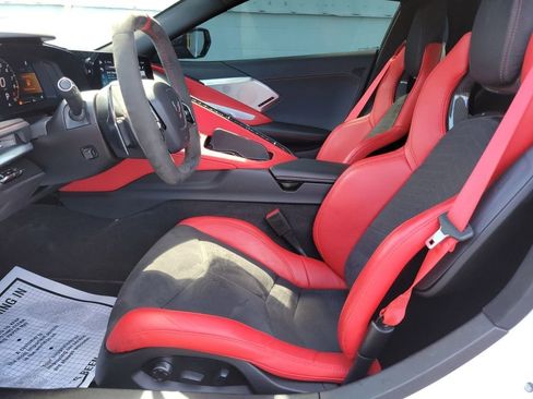 Used 2024 Chevrolet Corvette Z06 RWD image 13