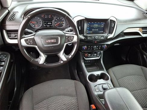 Used 2018 GMC Terrain SLE w/ Driver Convenience Package image 2