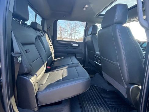 Used 2025 Chevrolet Silverado 2500 LTZ w/ Trail Boss Package image 16