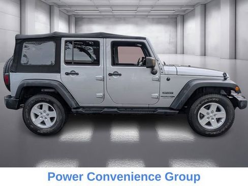 Used 2018 Jeep Wrangler Unlimited Sport S image 5