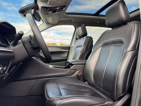 Used 2021 Jeep Grand Cherokee L Limited image 15