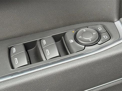 New 2026 GMC Sierra 1500 Elevation image 12