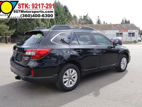 Used 2015 Subaru Outback 2.5i Premium image 8