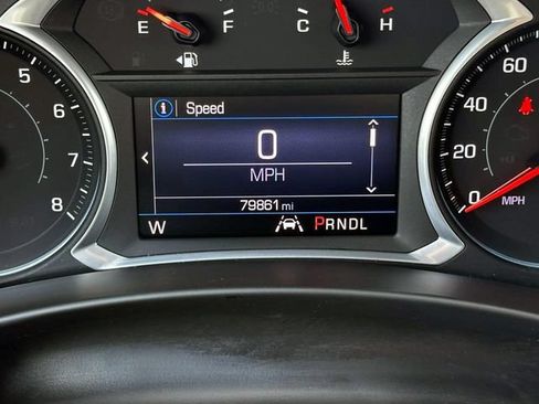 Used 2021 Chevrolet Equinox LT FWD image 19