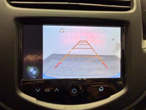 Used 2016 Chevrolet Trax LT w/ LT Convenience Package image 30