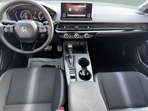 Used 2024 Honda Civic Sport image 17
