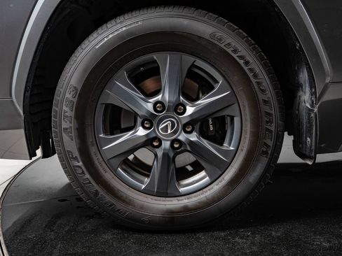 Used 2024 Lexus LX 600 4WD w/ Appearance Package image 13