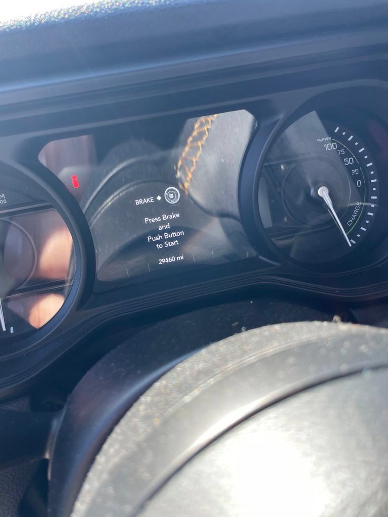 Used 2024 Jeep Wrangler Unlimited w/ Convenience Group AWD/4WD image 8