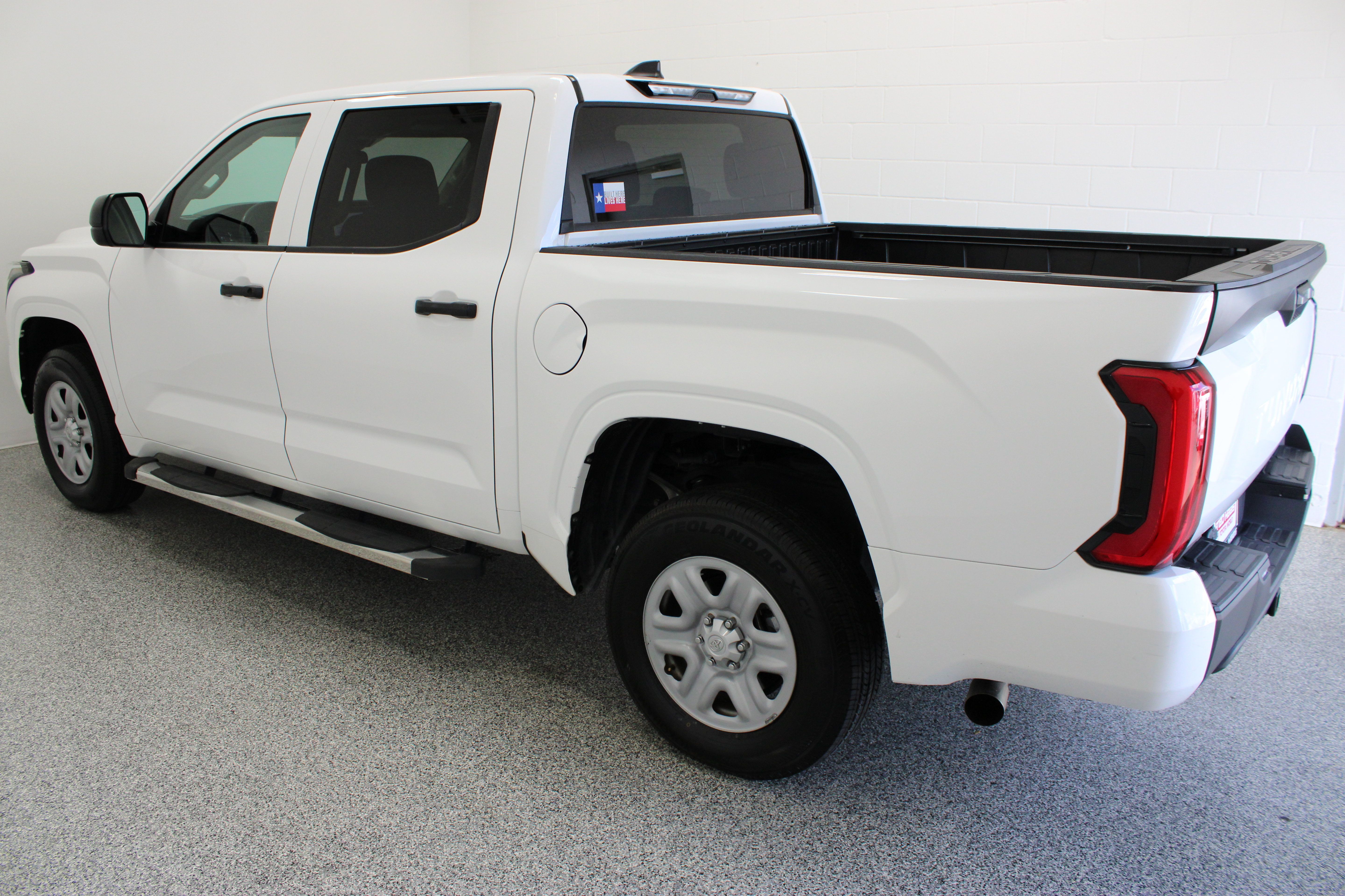 Used 2024 Toyota Tundra SR w/ SR Tow Package AWD/4WD image 10