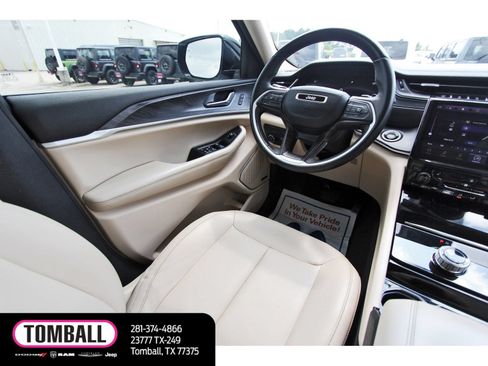 Used 2022 Jeep Grand Cherokee Limited RWD image 9