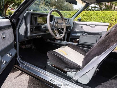 Used 1987 Buick Regal Coupe RWD image 39