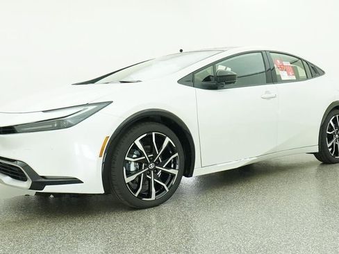 New 2027 Toyota Prius Plug-In Hybrid w/ Limited Premium Package FWD image 17