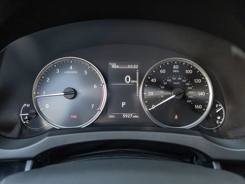 Used 2024 Lexus IS 300 F Sport RWD image 10