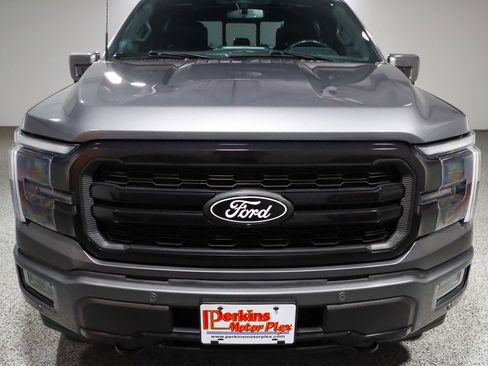 Used 2024 Ford F150 Lariat AWD/4WD image 4
