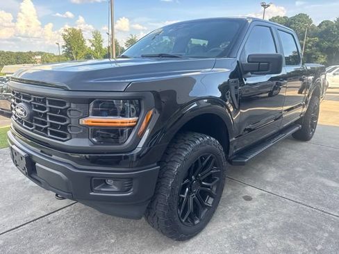 Used 2025 Ford F150 STX w/ Equipment Group 201A FX4 AWD/4WD image 3