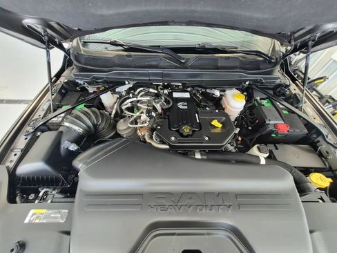 Used 2026 RAM 3500 Laramie AWD/4WD image 42