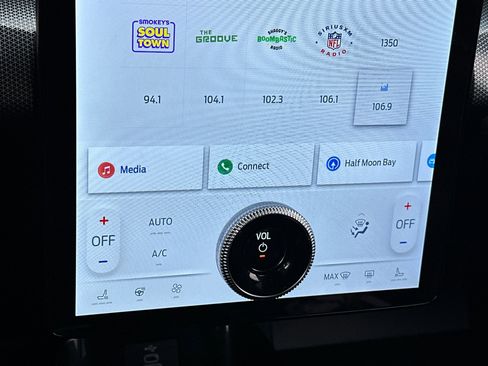 Used 2025 Ford Mustang Mach-E GT image 19