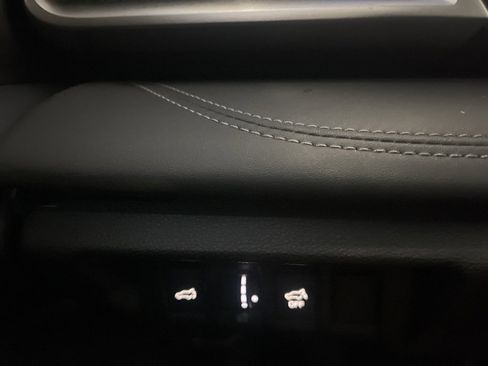 Certified 2025 Subaru Outback Limited XT image 20