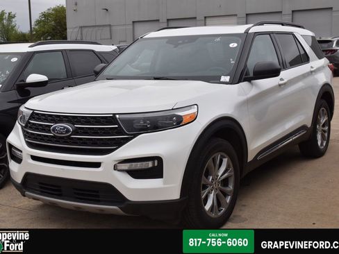 Used 2023 Ford Explorer XLT w/ Equipment Group 202A image 1