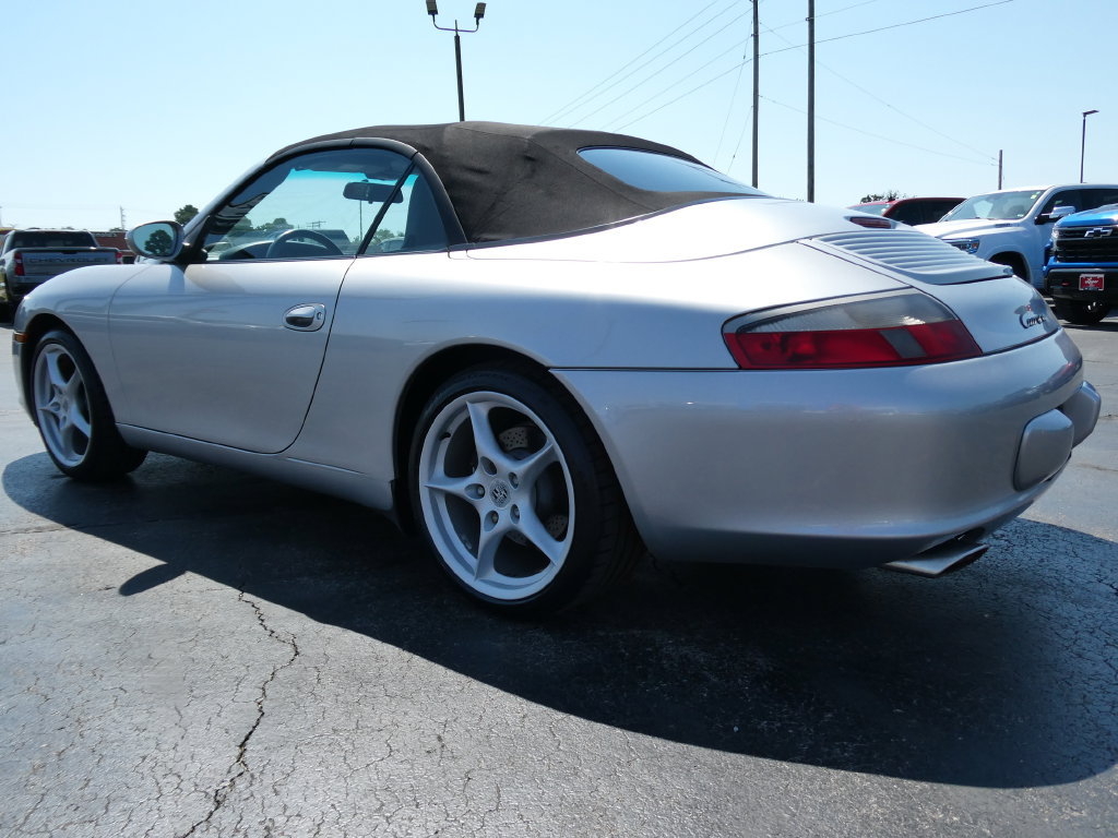 Used 2003 Porsche 911 Carrera RWD image 8