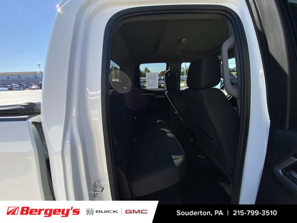 Certified 2023 Chevrolet Silverado 1500 LT AWD/4WD image 25