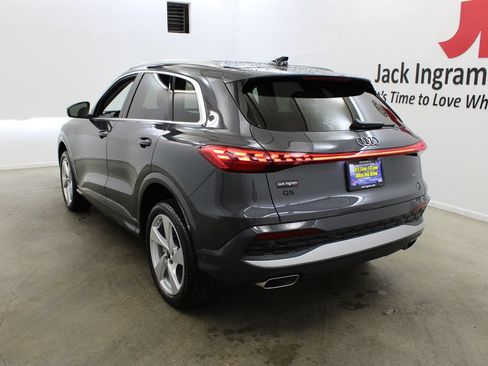 New 2026 Audi Q5 Premium Plus AWD/4WD image 3