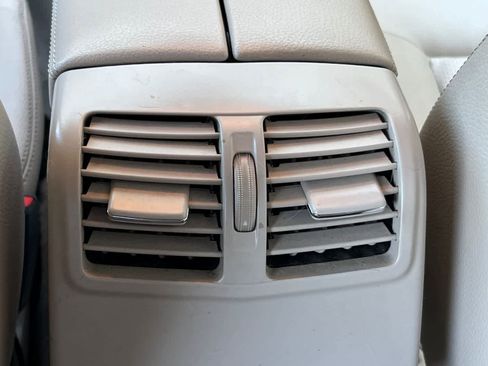 Used 2014 Mercedes-Benz E 350 Sedan image 14