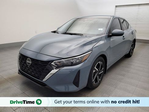 Used 2025 Nissan Sentra SV FWD image 1