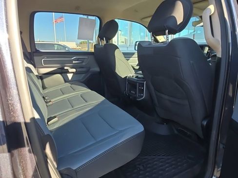 Used 2020 RAM 1500 Big Horn AWD/4WD image 15