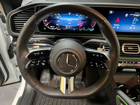 Used 2026 Mercedes-Benz GLS 450 4MATIC image 28