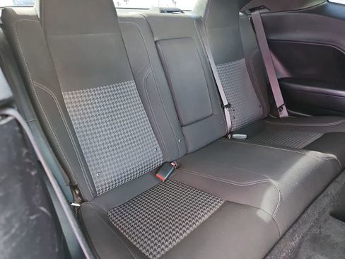 Used 2020 Dodge Challenger SXT image 18