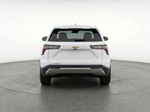 Used 2025 Chevrolet Equinox LT image 7