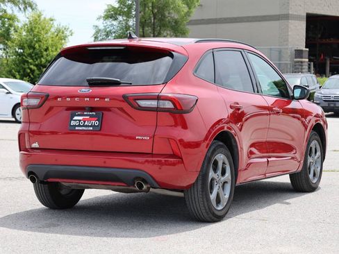 Used 2024 Ford Escape ST-Line w/ Tech Pack #1 AWD/4WD image 9