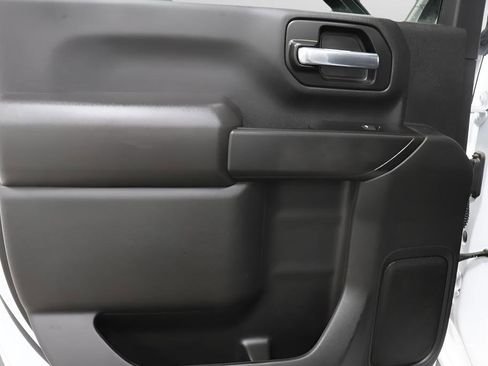 Used 2025 Chevrolet Silverado 3500 W/T image 22