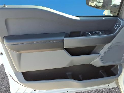 Used 2024 Ford F250 XLT image 16