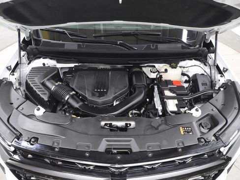 Used 2024 Chevrolet Traverse RS AWD/4WD image 35