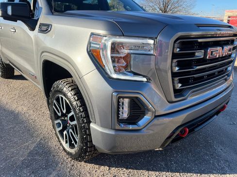 Used 2021 GMC Sierra 1500 AT4 image 24